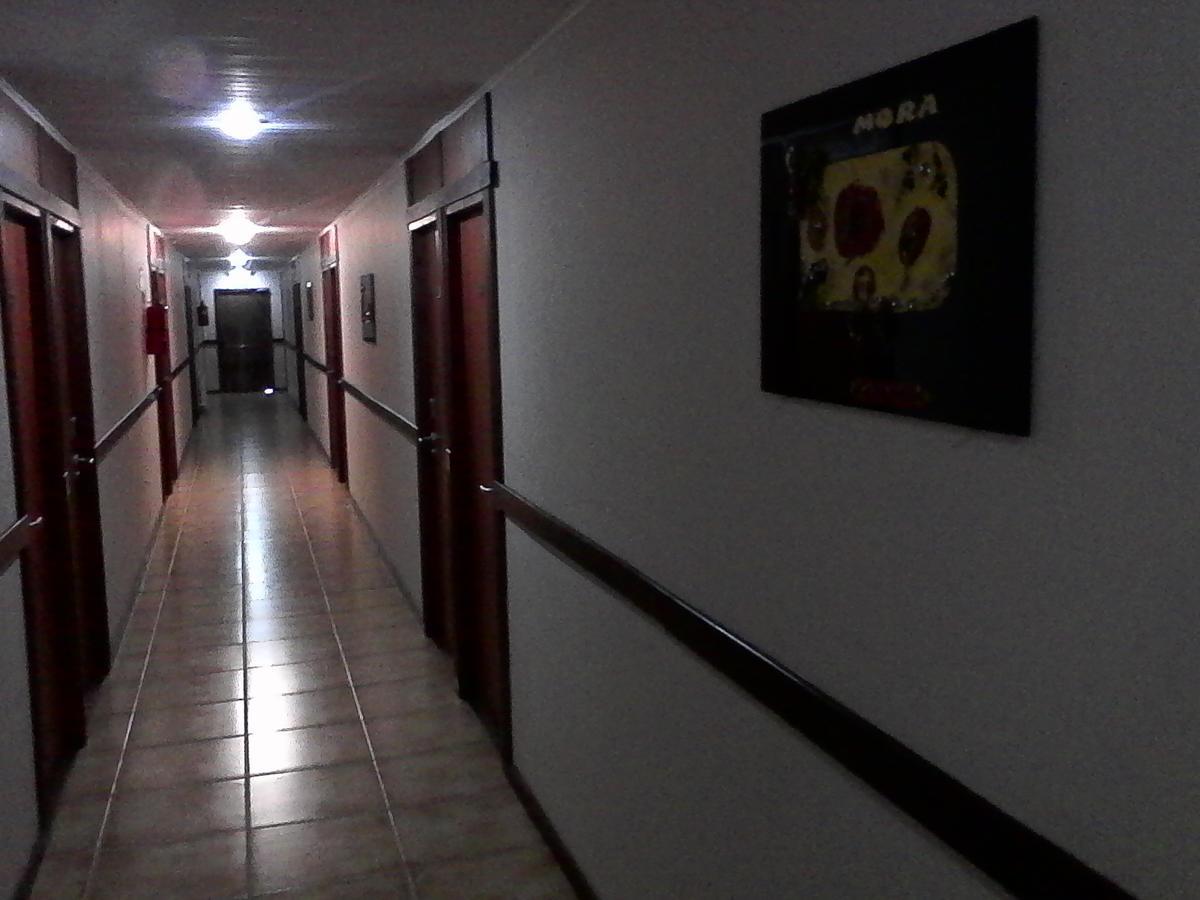 Hotel Mora Los Antiguos Ngoại thất bức ảnh