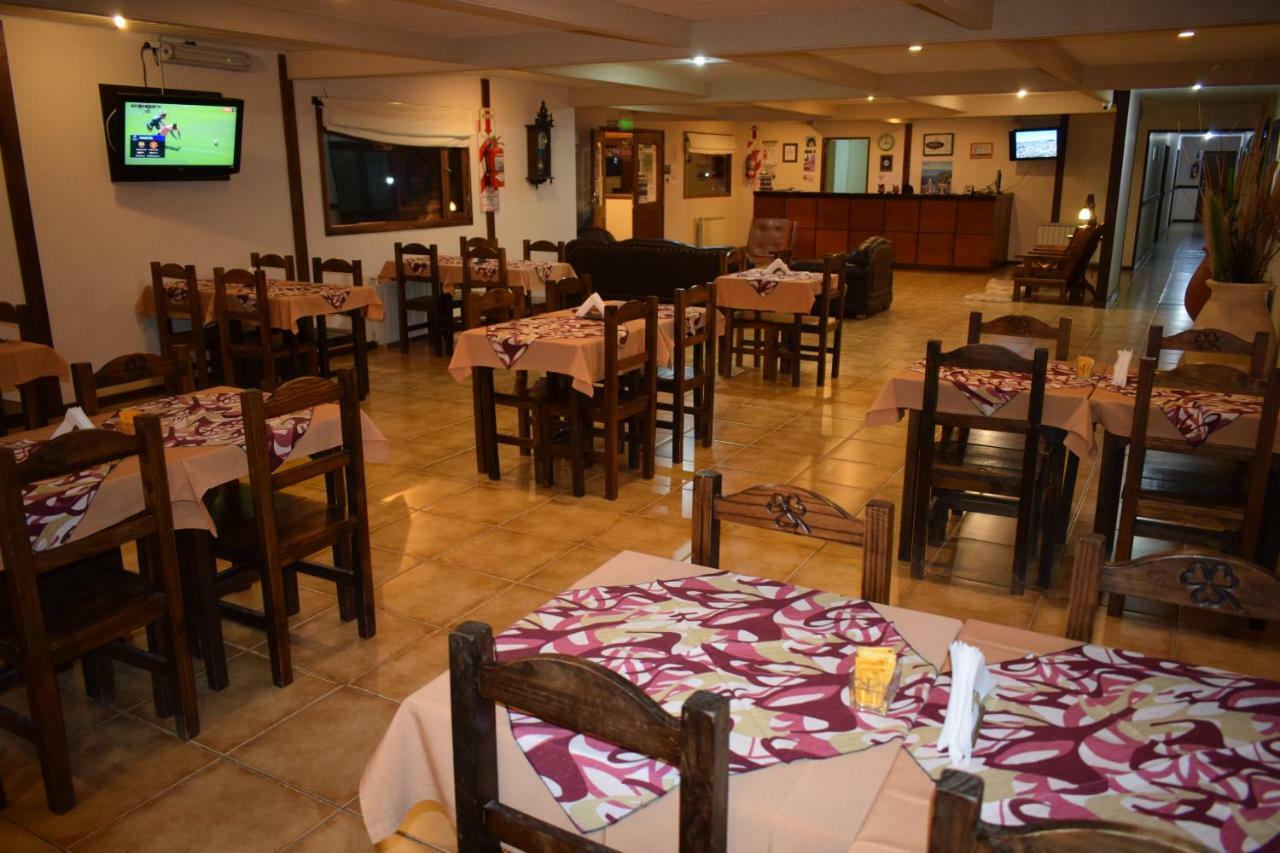Hotel Mora Los Antiguos Ngoại thất bức ảnh