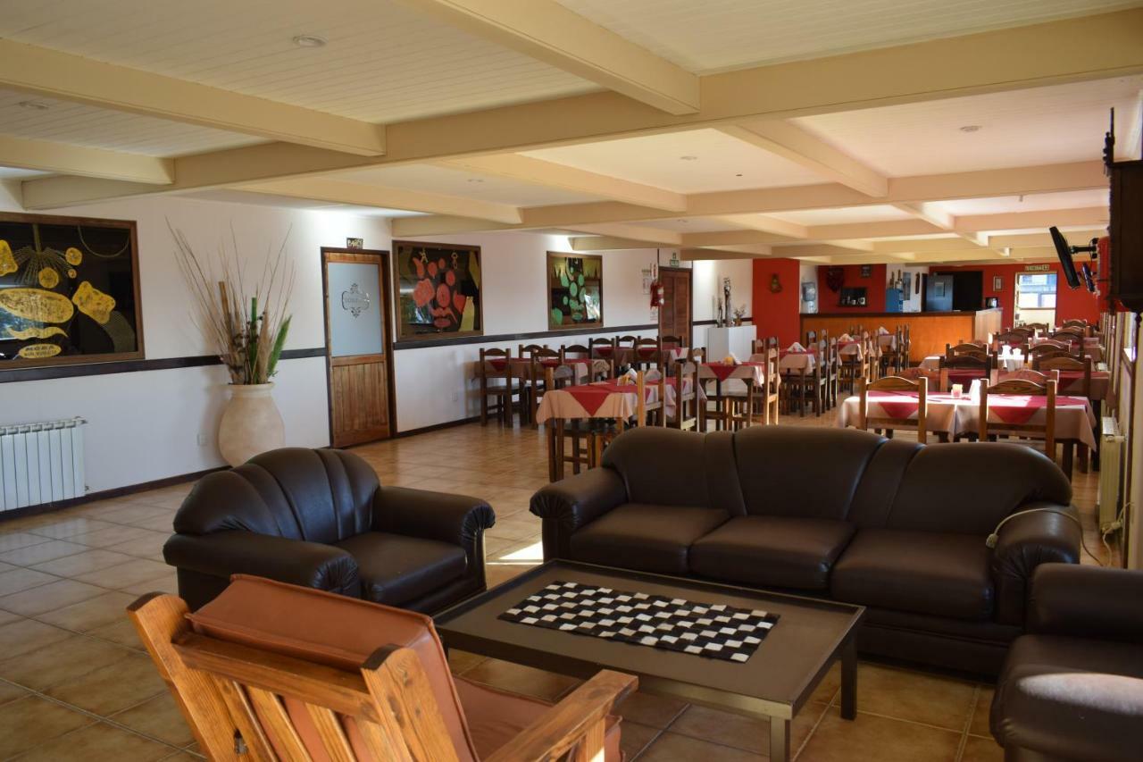 Hotel Mora Los Antiguos Ngoại thất bức ảnh